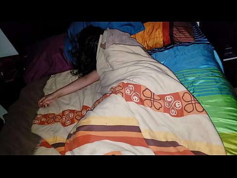 ❤️ Stepson dema ku di xew de ye, xatirê dayika xwe ya ciwan dike. ❤❌ Vîdyoyê seksî li porno ku.https-tubsexer.ru ❌❤